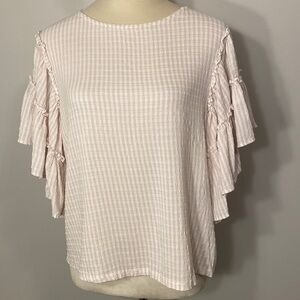Chelsea and Theodore textured top Size S